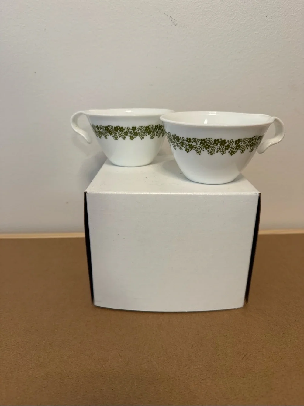 Corelle Spring Blossom Crazy Daisy Hook Mugs - Set of 2